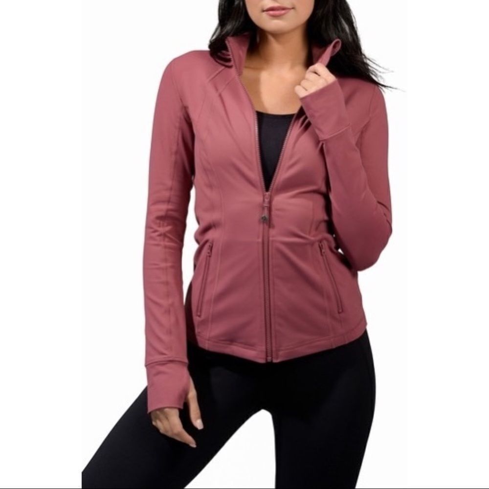 ✨Women's Mesh Laser Cut Full Zip Jacket✨